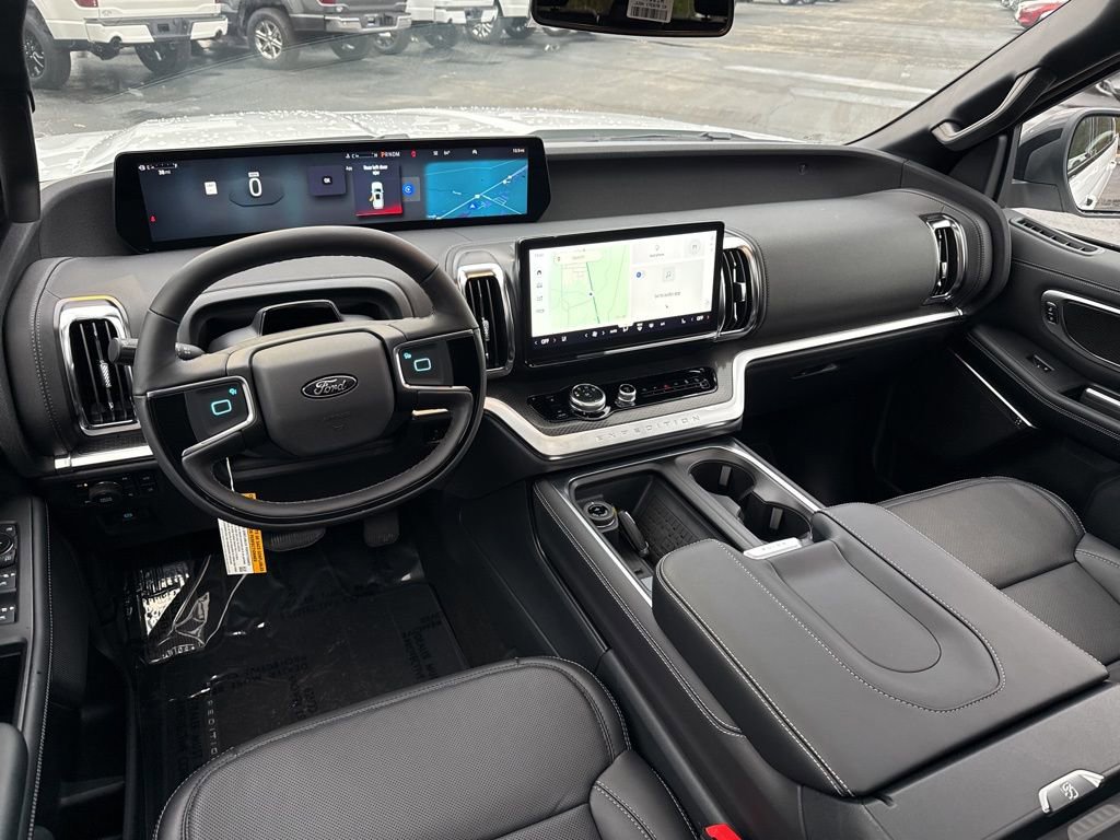 New 2025 Ford Expedition Platinum w/ Stealth Performance Package image 17