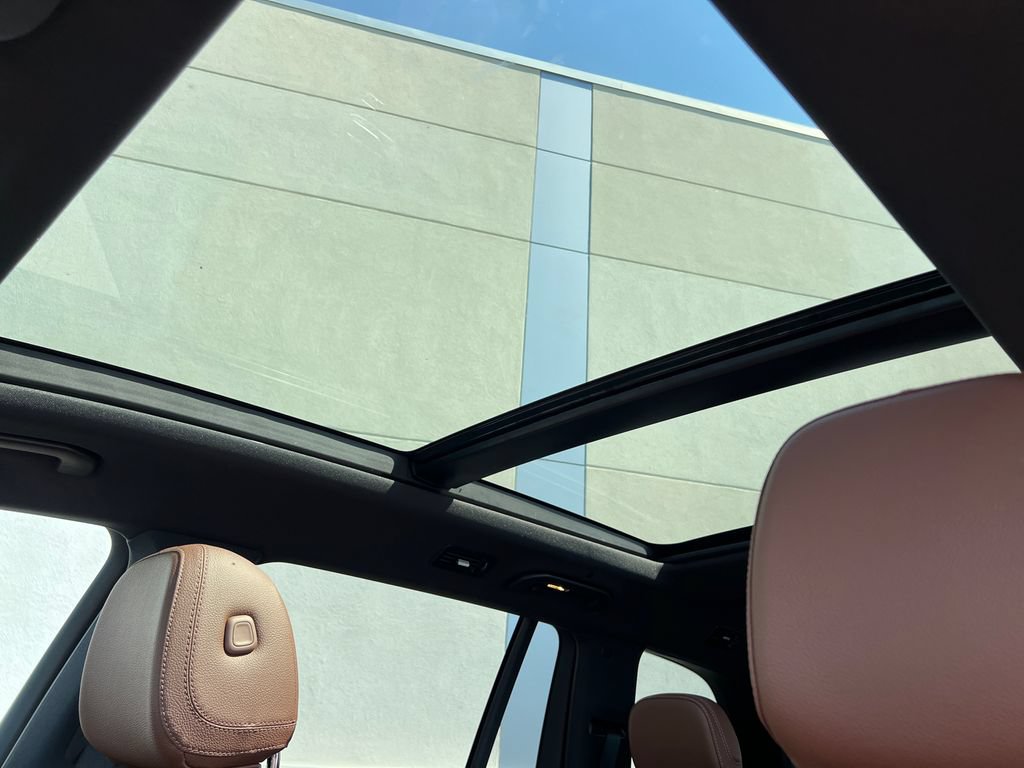 New 2026 Mercedes-Benz GLS 450 4MATIC image 24
