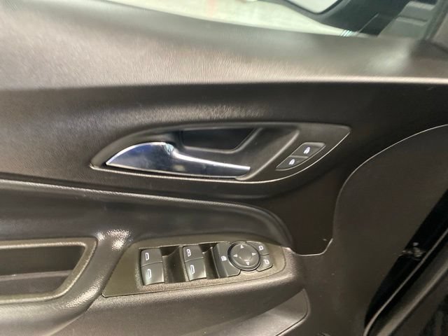 Used 2024 Chevrolet Equinox LT FWD image 27