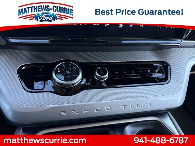 New 2026 Ford Expedition Active RWD image 21