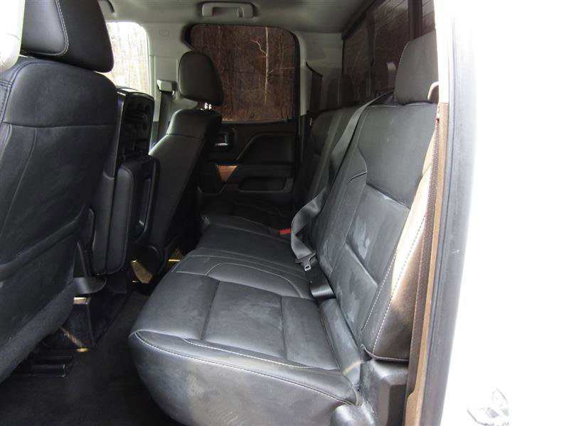 Used 2018 Chevrolet Silverado 1500 LTZ image 29