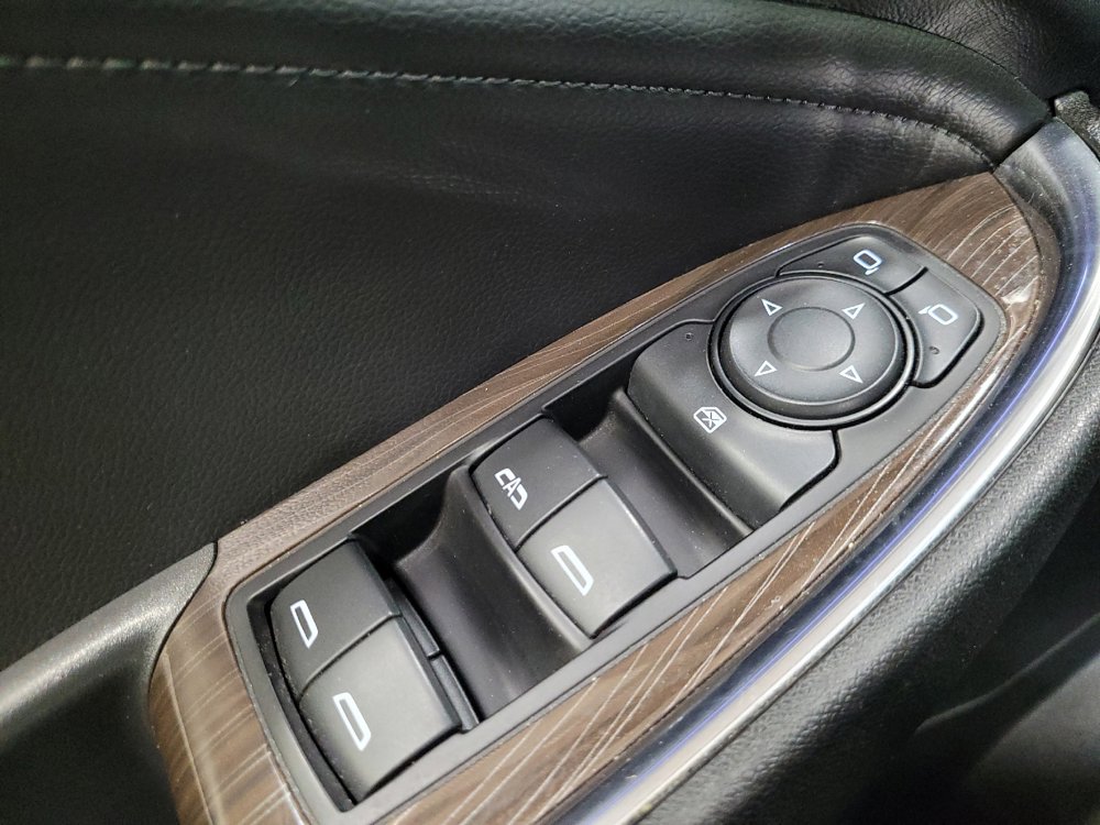 Used 2019 Chevrolet Malibu Premier w/ Sun and Wheel Package FWD image 27