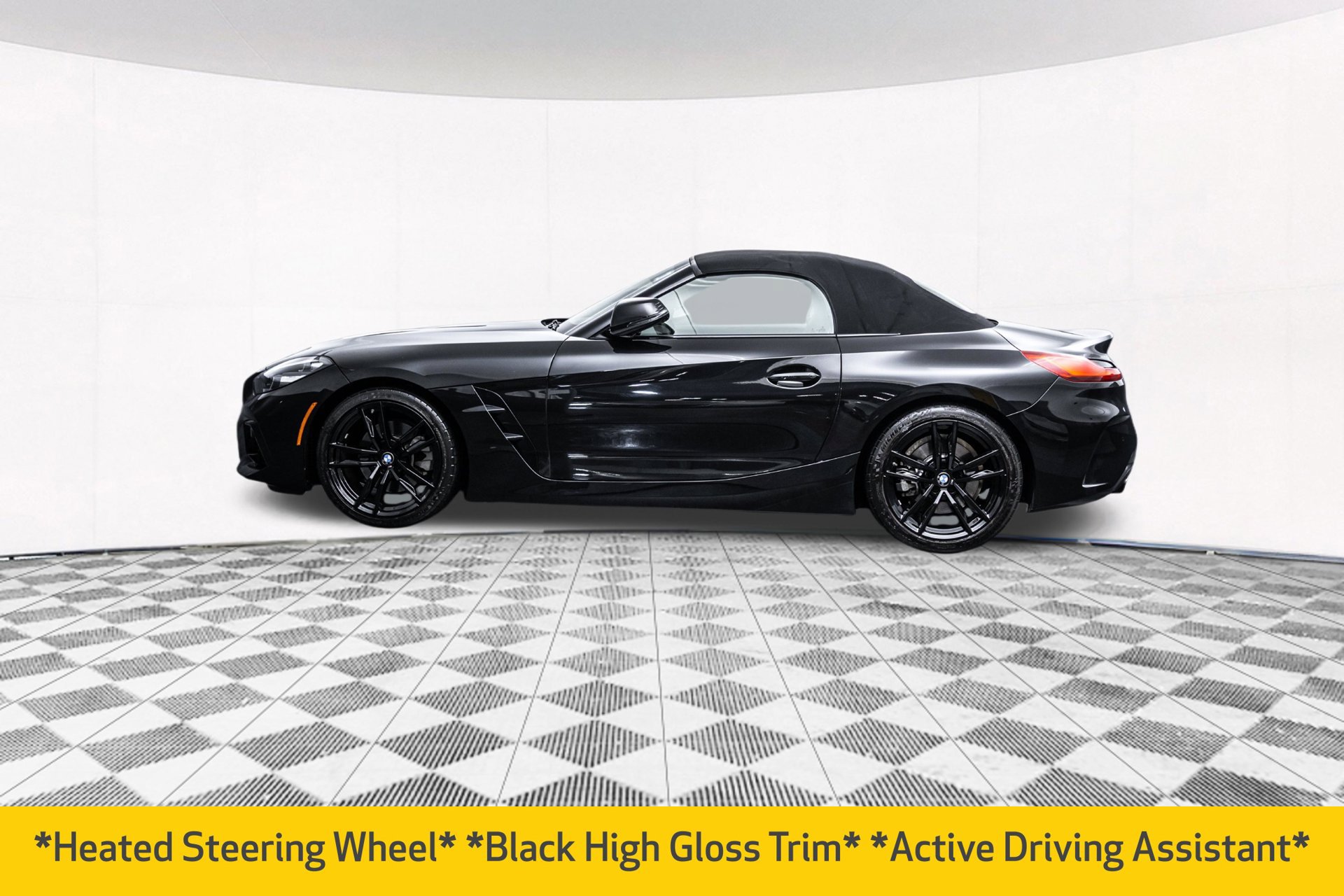 Used 2022 BMW Z4 sDrive30i w/ M Sport Package RWD image 8