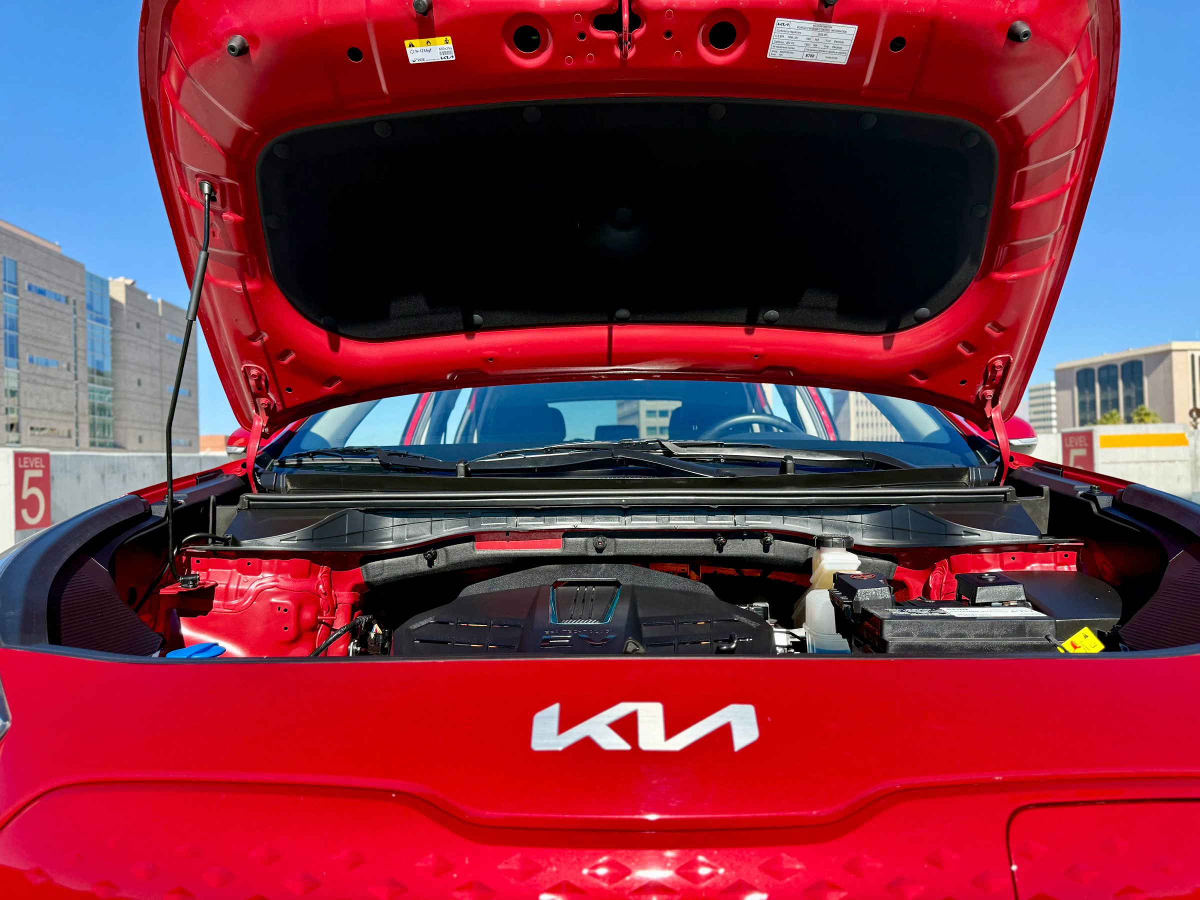 Used 2022 Kia Niro EX image 39