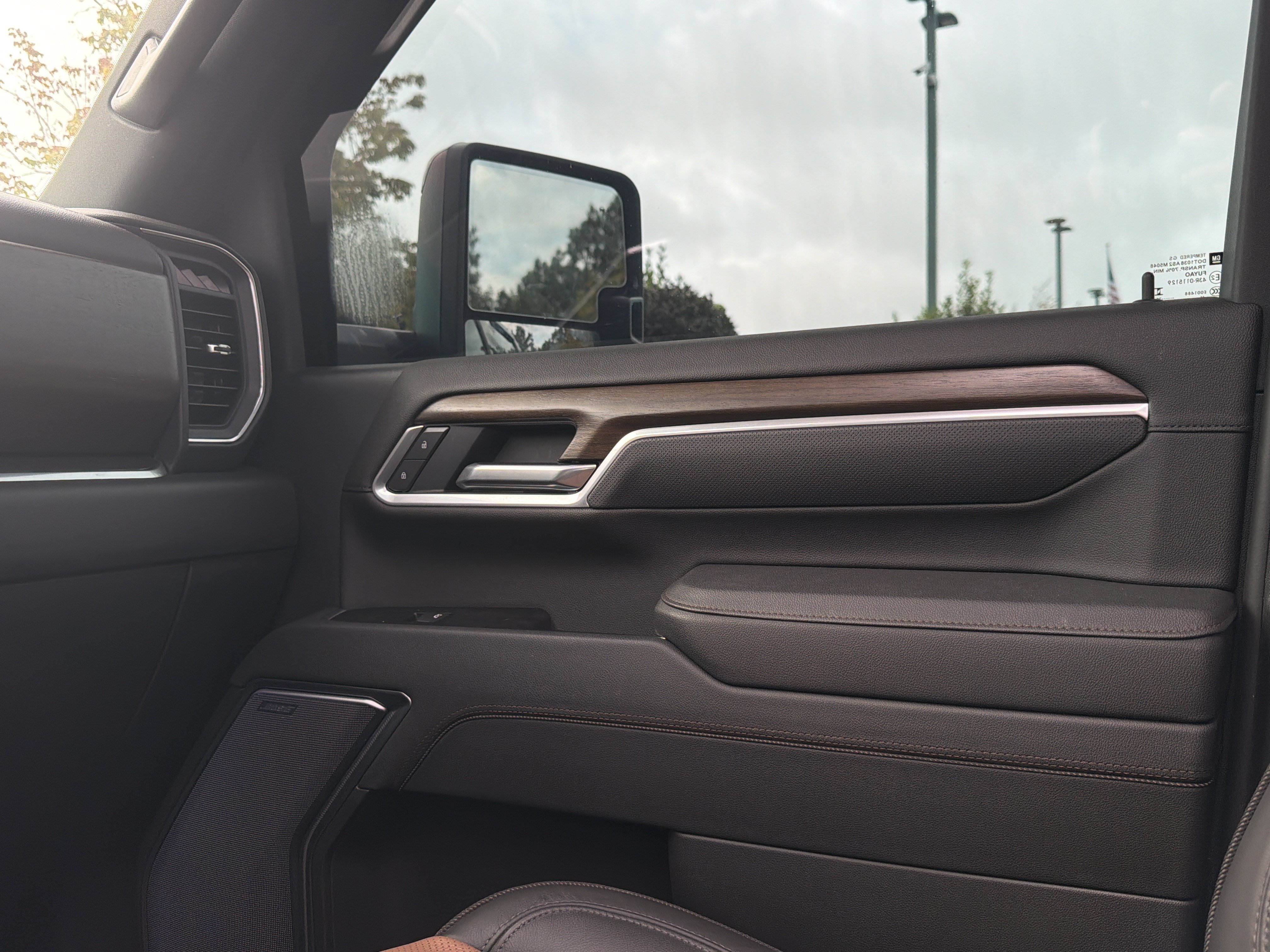 Used 2026 Chevrolet Silverado 3500 High Country w/ High Country Premium Package AWD/4WD image 47