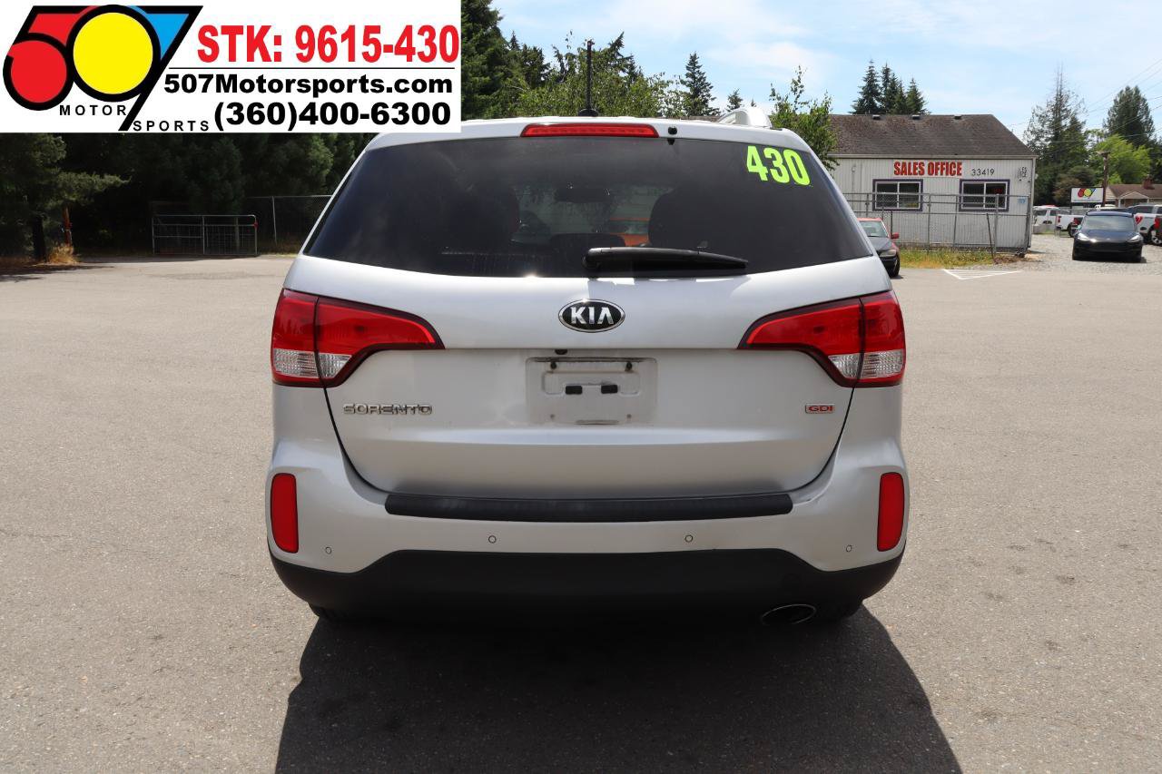 Used 2015 Kia Sorento LX AWD/4WD image 8
