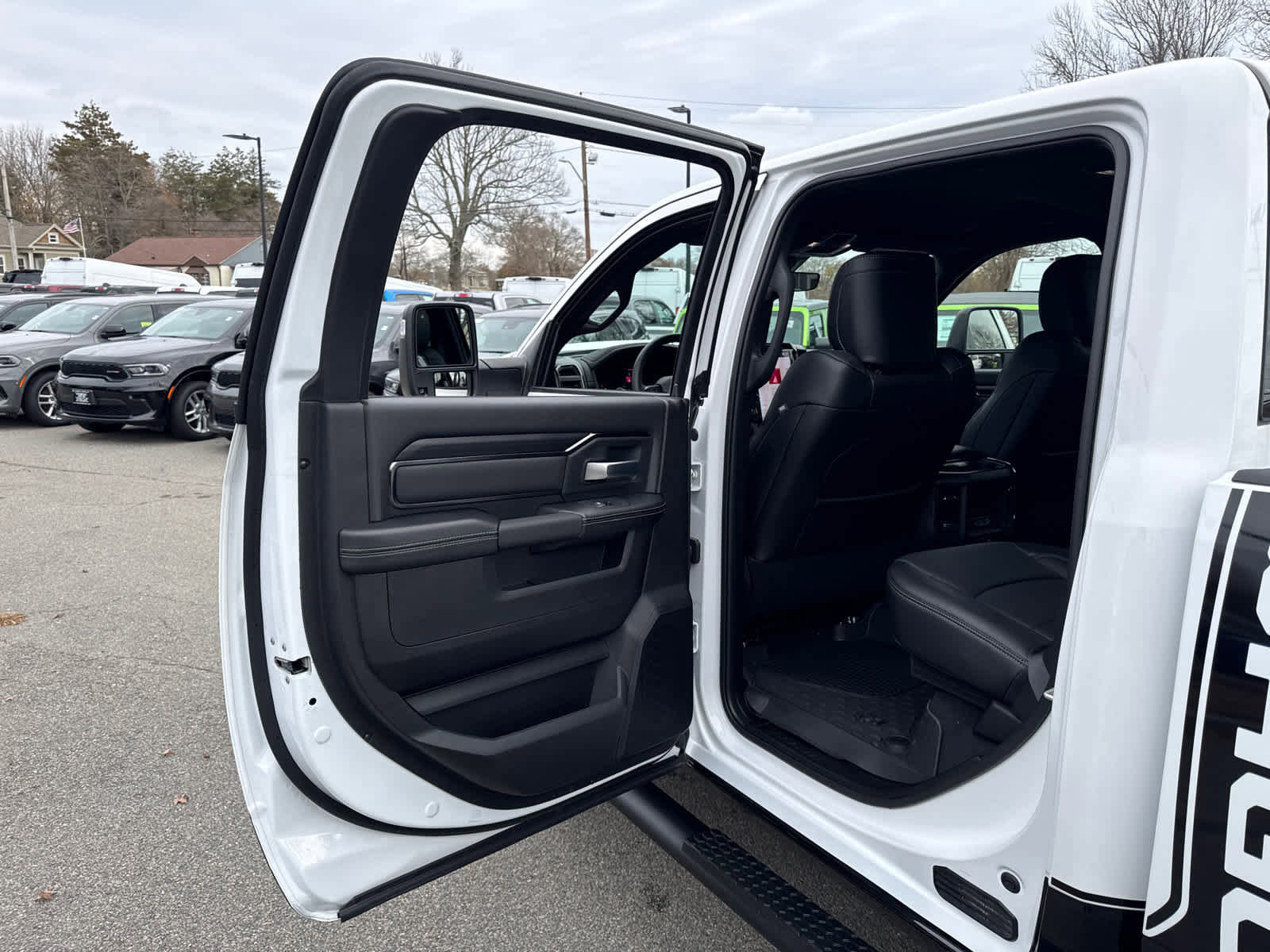 Used 2025 RAM 2500 Power Wagon image 29