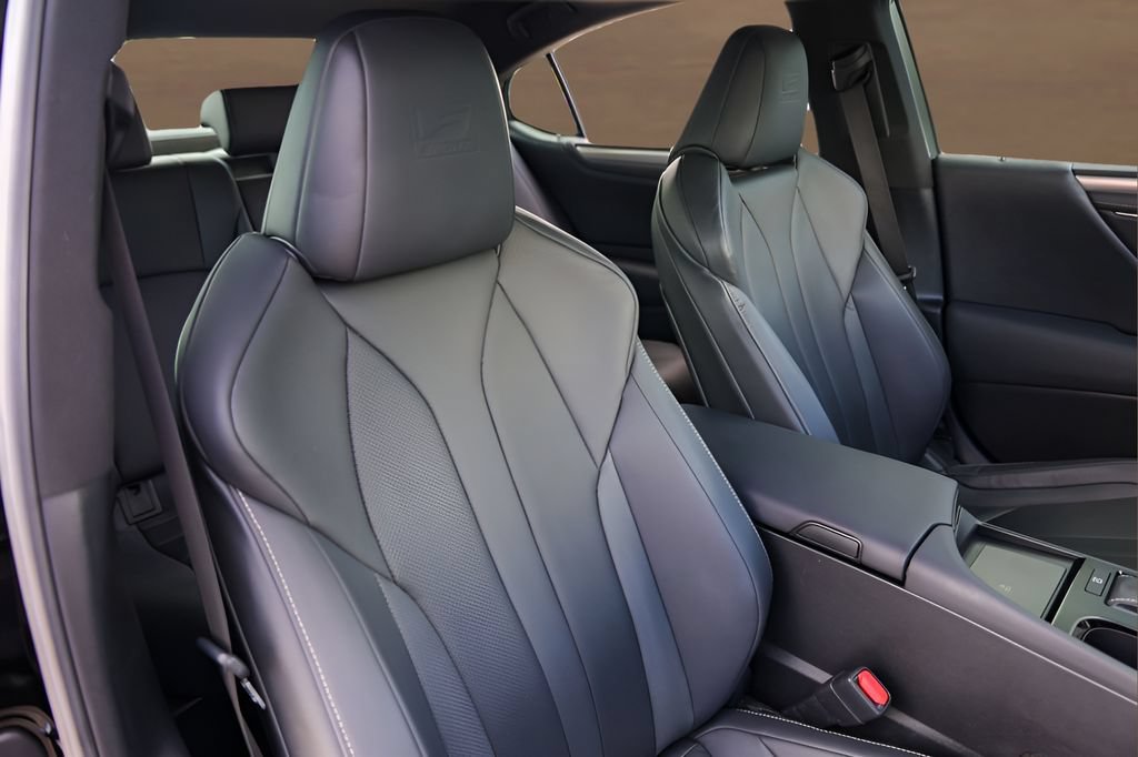 Used 2023 Lexus ES 350 F Sport w/ Accessory Package (Z2) FWD image 30