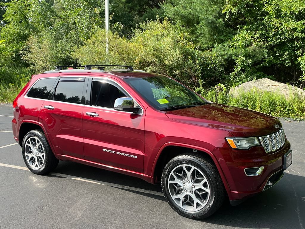 Used 2019 Jeep Grand Cherokee Overland AWD/4WD image 7