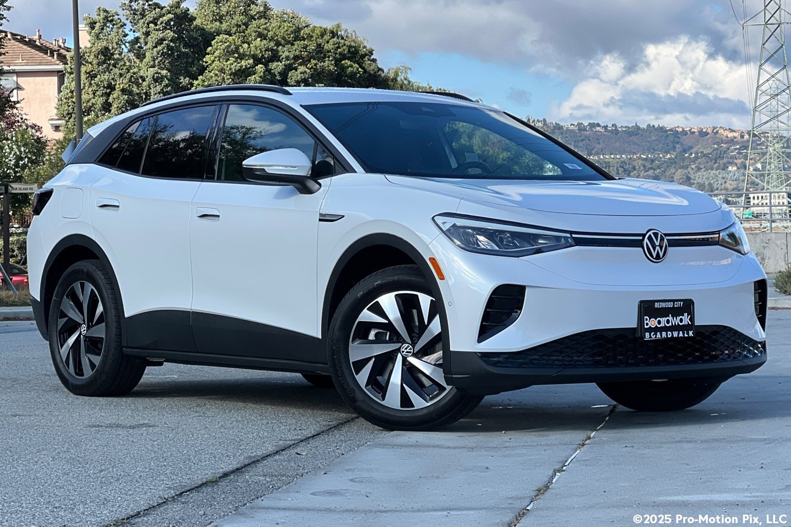 New 2025 Volkswagen ID.4 Pro