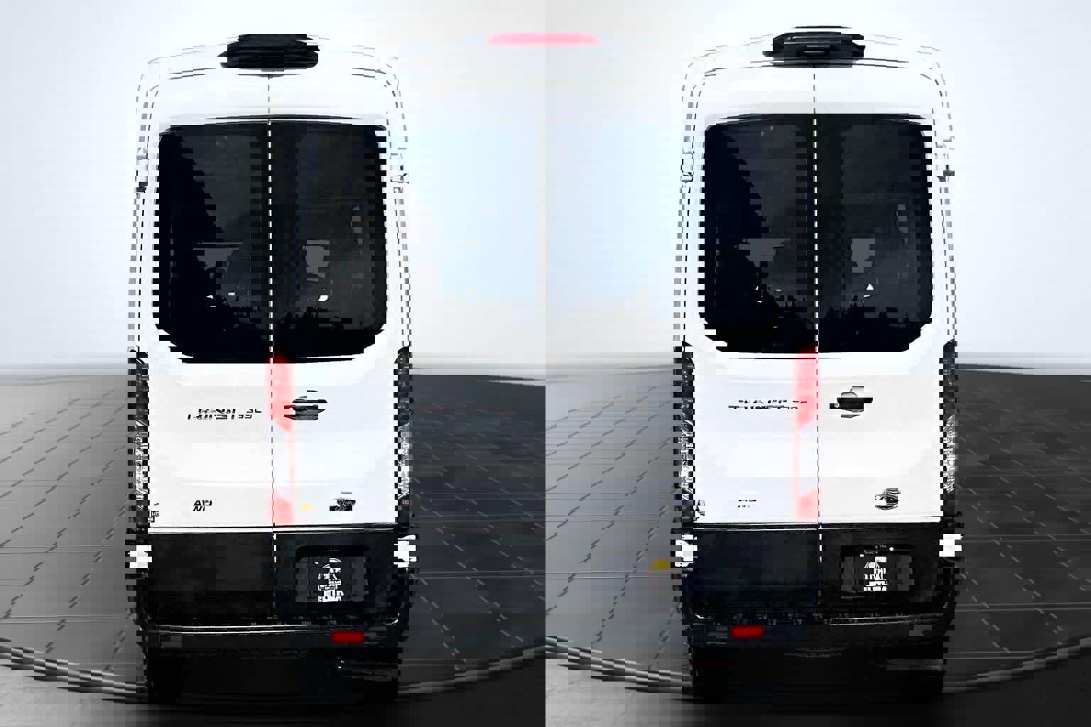 Used 2023 Ford Transit 350 XL AWD/4WD image 5