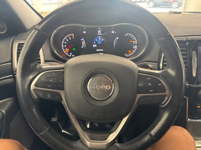 Used 2019 Jeep Grand Cherokee Limited AWD/4WD image 28