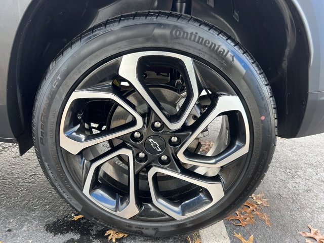 Used 2024 Chevrolet Trax RS image 41