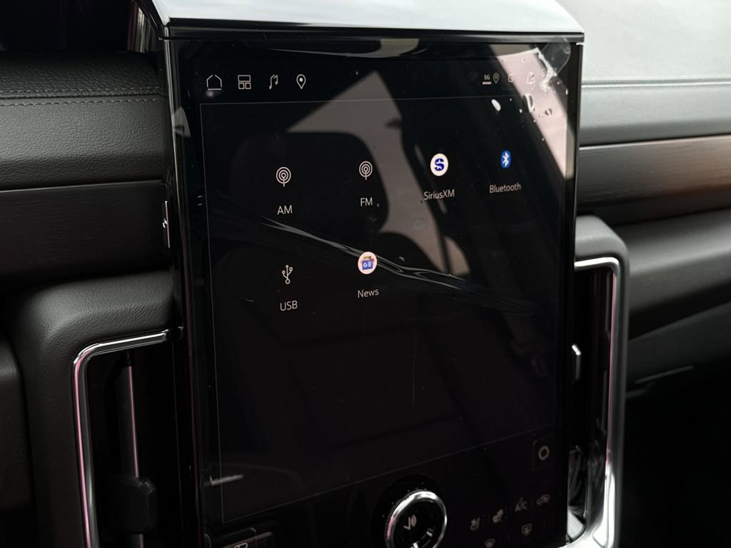 New 2026 GMC Yukon XL Denali w/ Sun & Power Step Package image 18