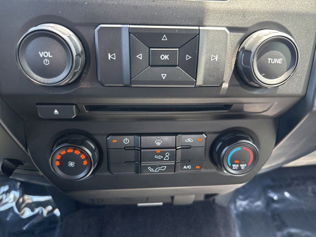 Used 2016 Ford F150 XL w/ Equipment Group 101A Mid AWD/4WD image 23