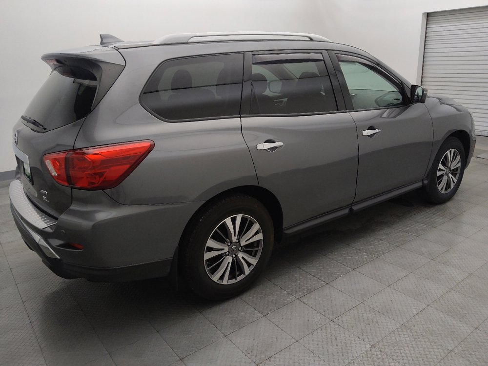 Used 2019 Nissan Pathfinder SL AWD/4WD image 10