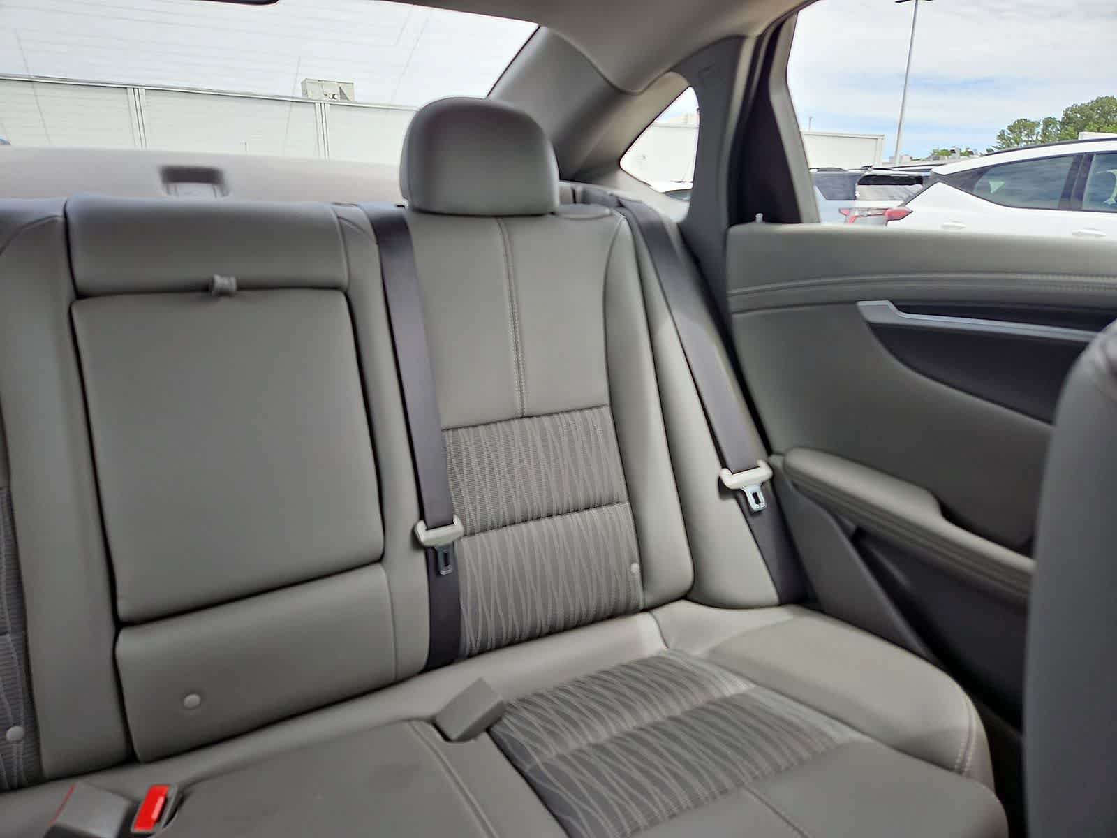 Certified 2019 Chevrolet Impala LS FWD image 15