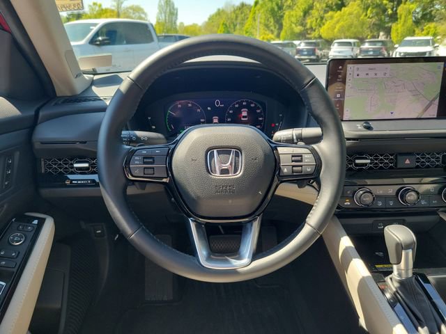 Used 2023 Honda Accord Touring image 10