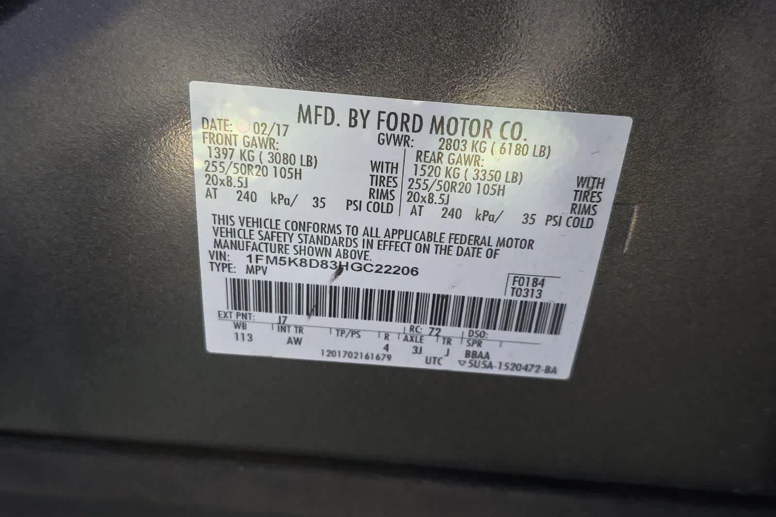 Used 2017 Ford Explorer XLT w/ Equipment Group 202A AWD/4WD image 26