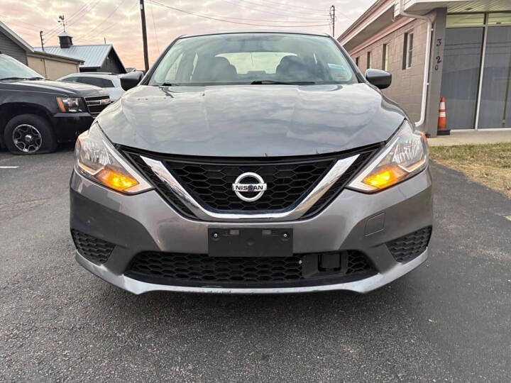 Used 2019 Nissan Sentra SV w/ Special Edition Package image 2