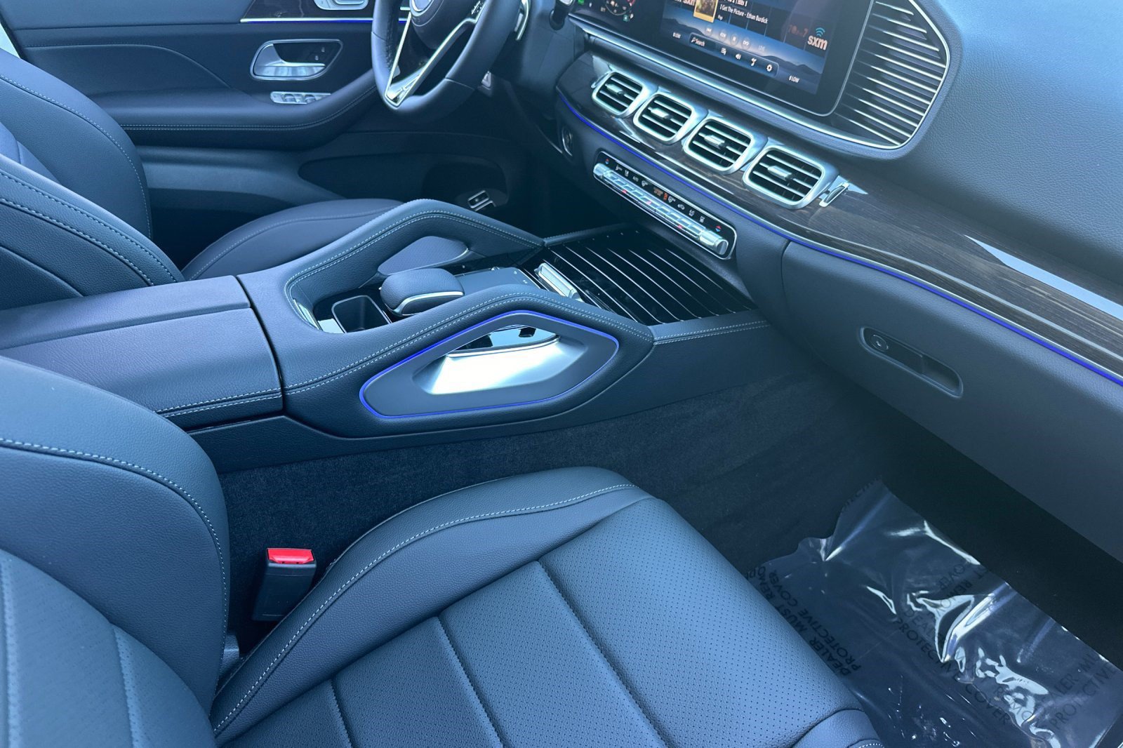 New 2026 Mercedes-Benz GLE 450e 4MATIC image 23