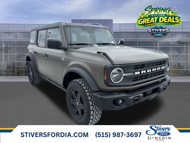 New 2025 Ford Bronco Big Bend w/ Matte Film Protection Package image 1