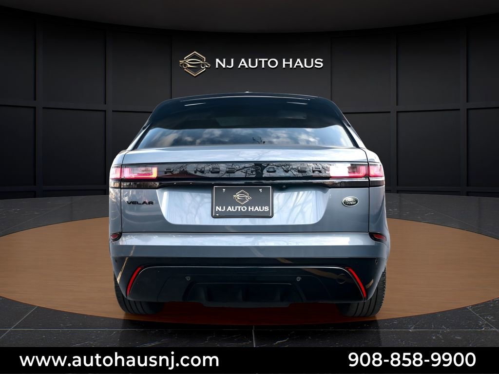 Used 2022 Land Rover Range Rover Velar R-Dynamic S image 9