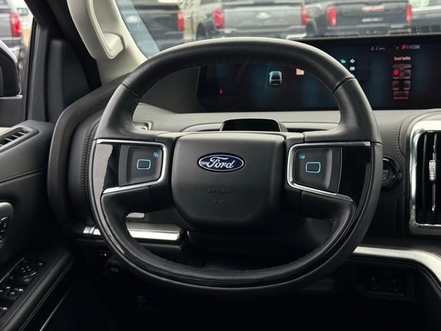 Certified 2025 Ford Expedition Platinum image 9