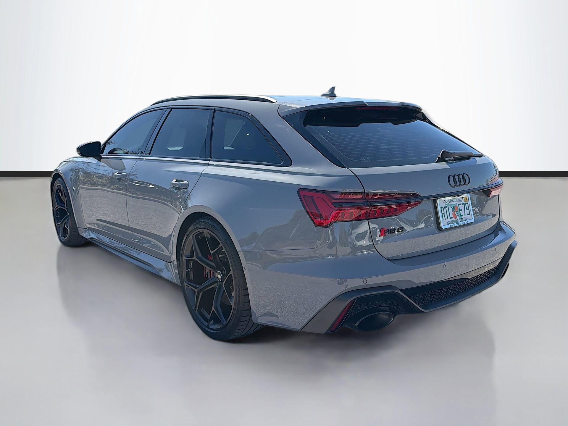 Used 2025 Audi RS 6 performance image 5