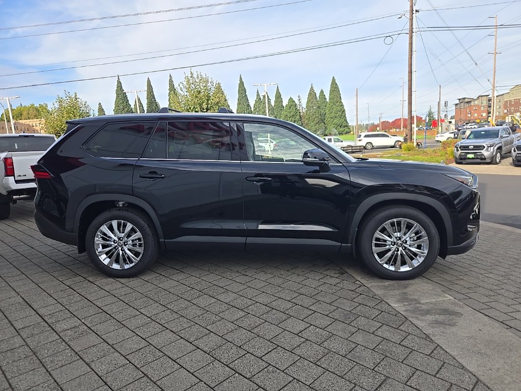 New 2026 Toyota Grand Highlander AWD image 6