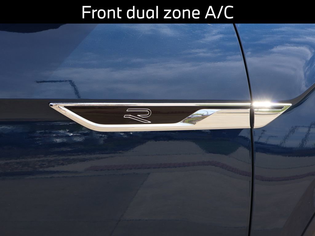 Certified 2023 Volkswagen Atlas SEL Premium image 11