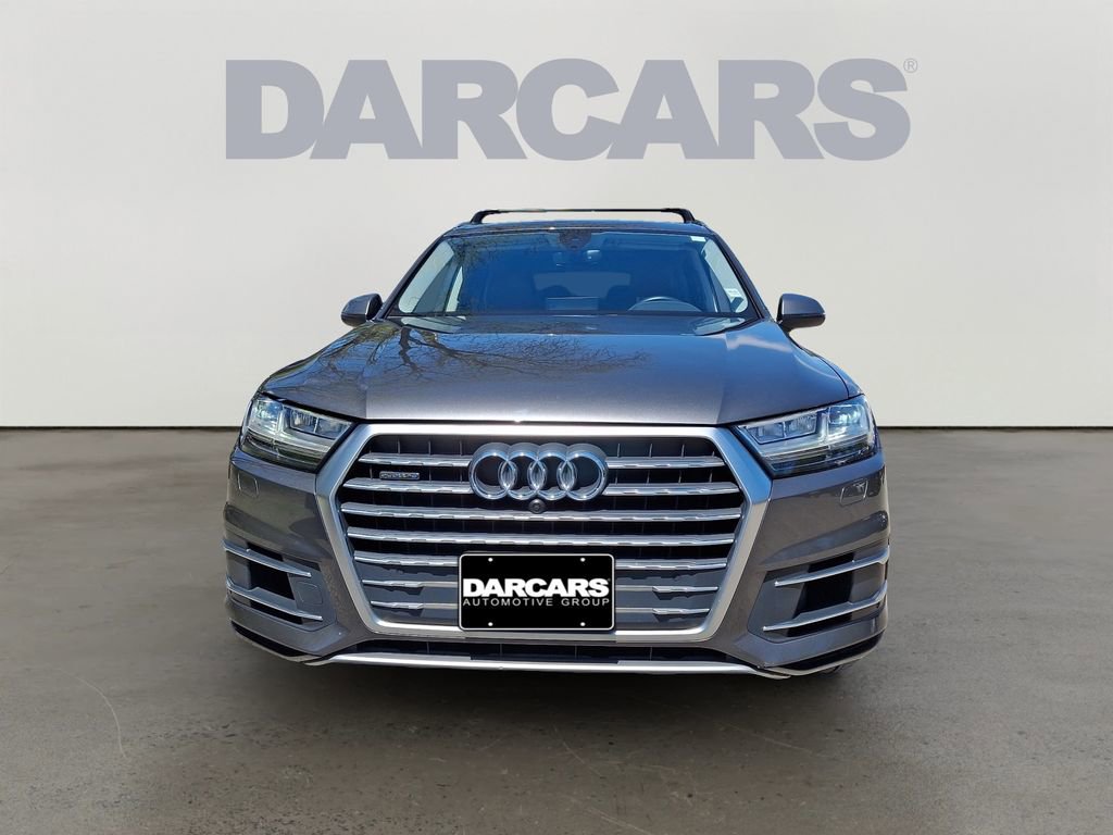 Used 2019 Audi Q7 3.0T Premium Plus w/ Premium Plus Package AWD/4WD image 2