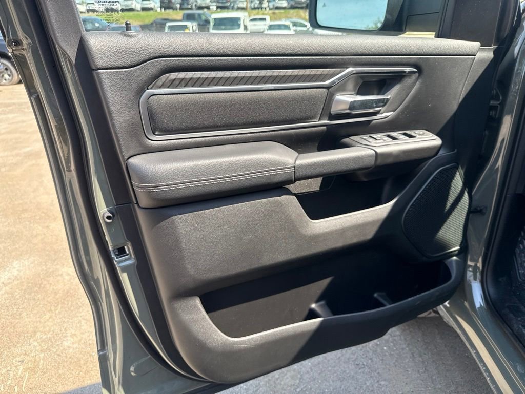 New 2026 RAM 1500 4x4 Crew Cab image 20