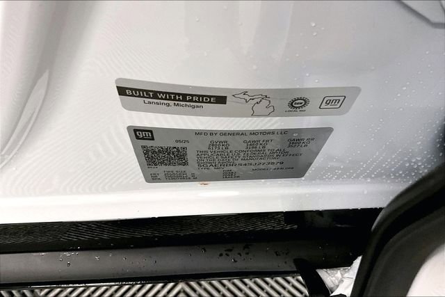 Used 2025 Buick Enclave Sport Touring image 40