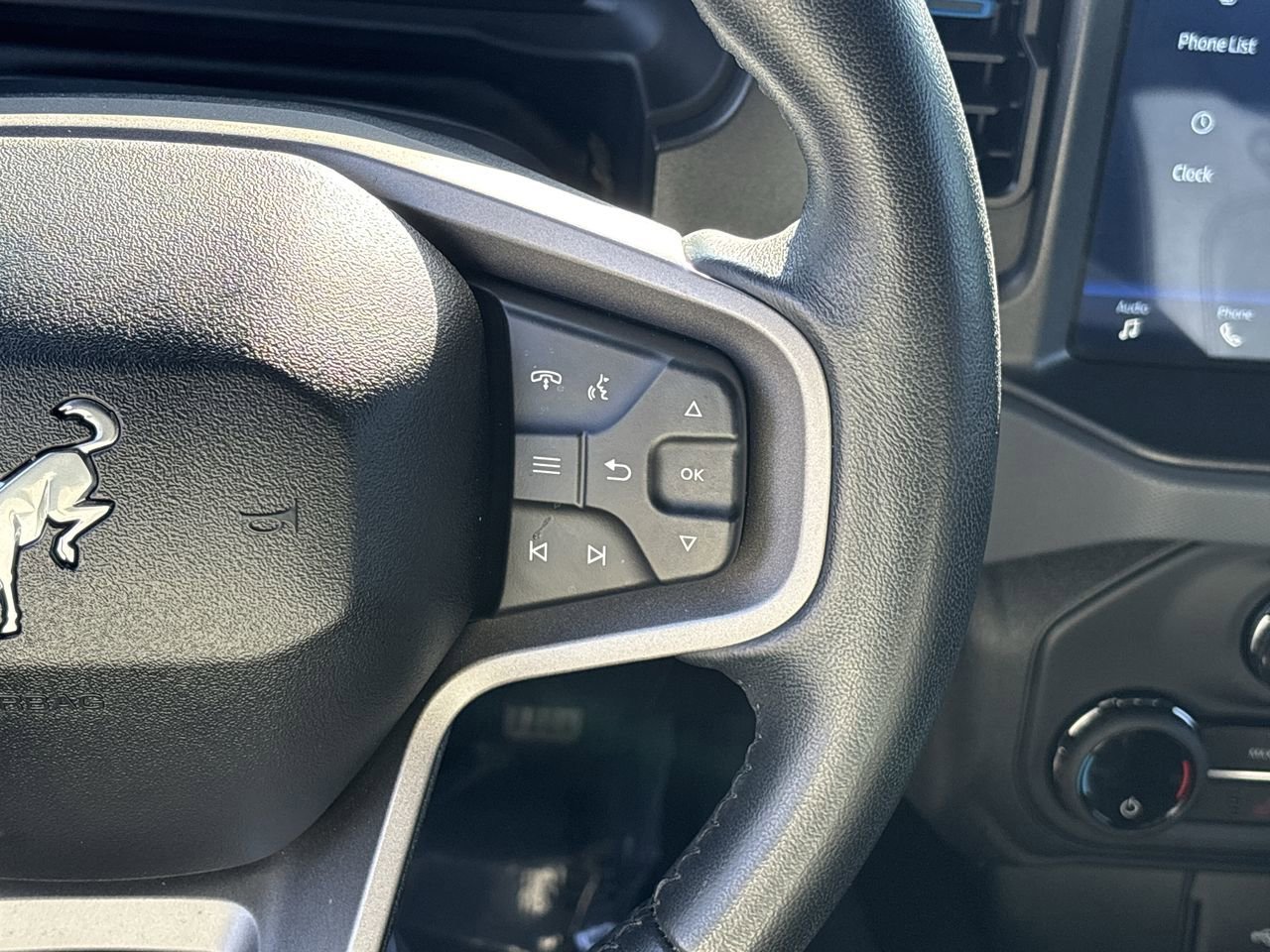 Used 2024 Ford Bronco Black Diamond image 28