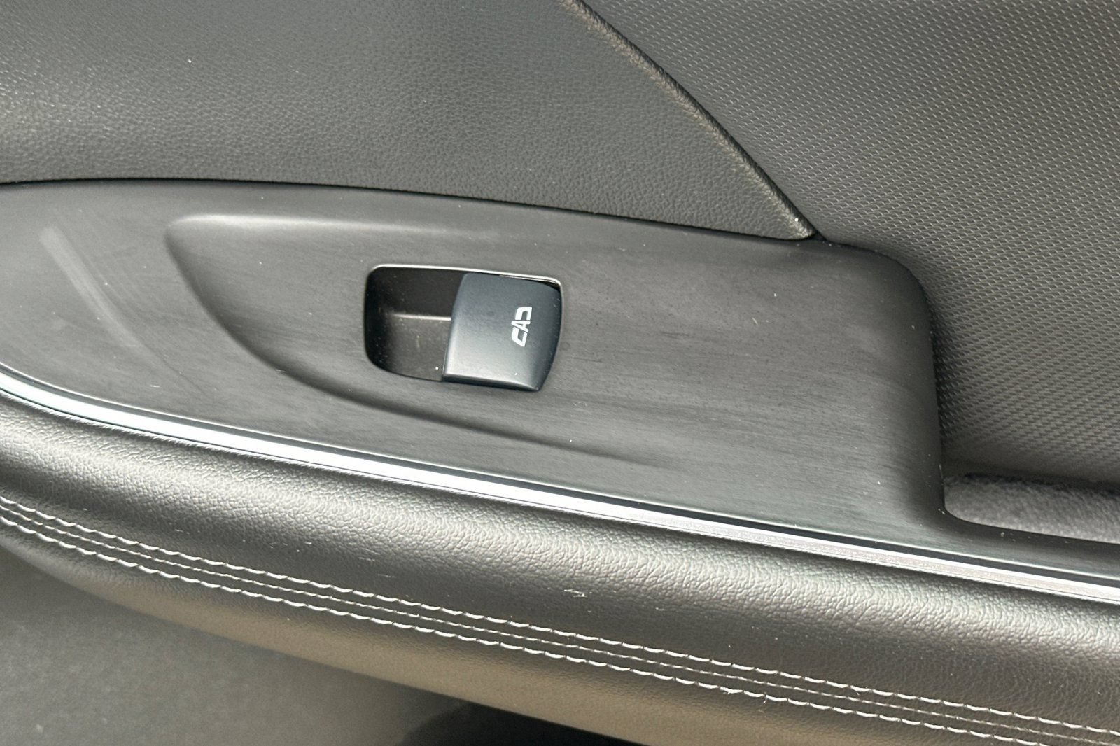 Used 2024 Buick Envision Preferred AWD/4WD image 22