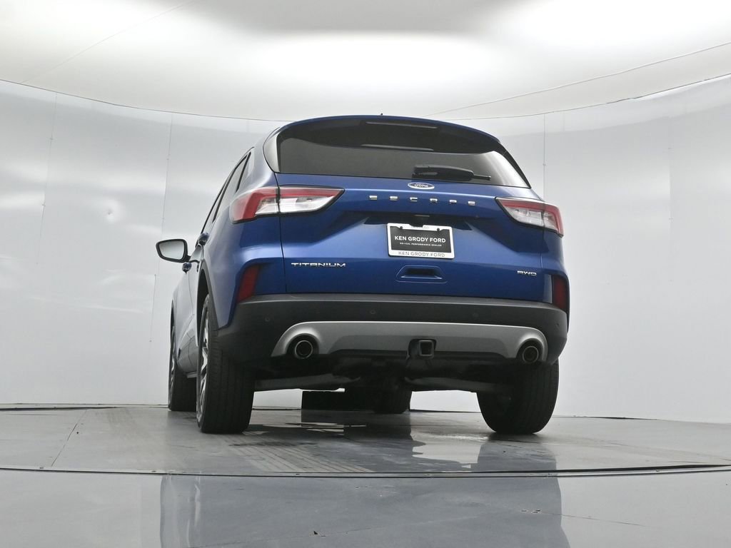 Certified 2022 Ford Escape Titanium w/ Class II Trailer Tow Package image 52