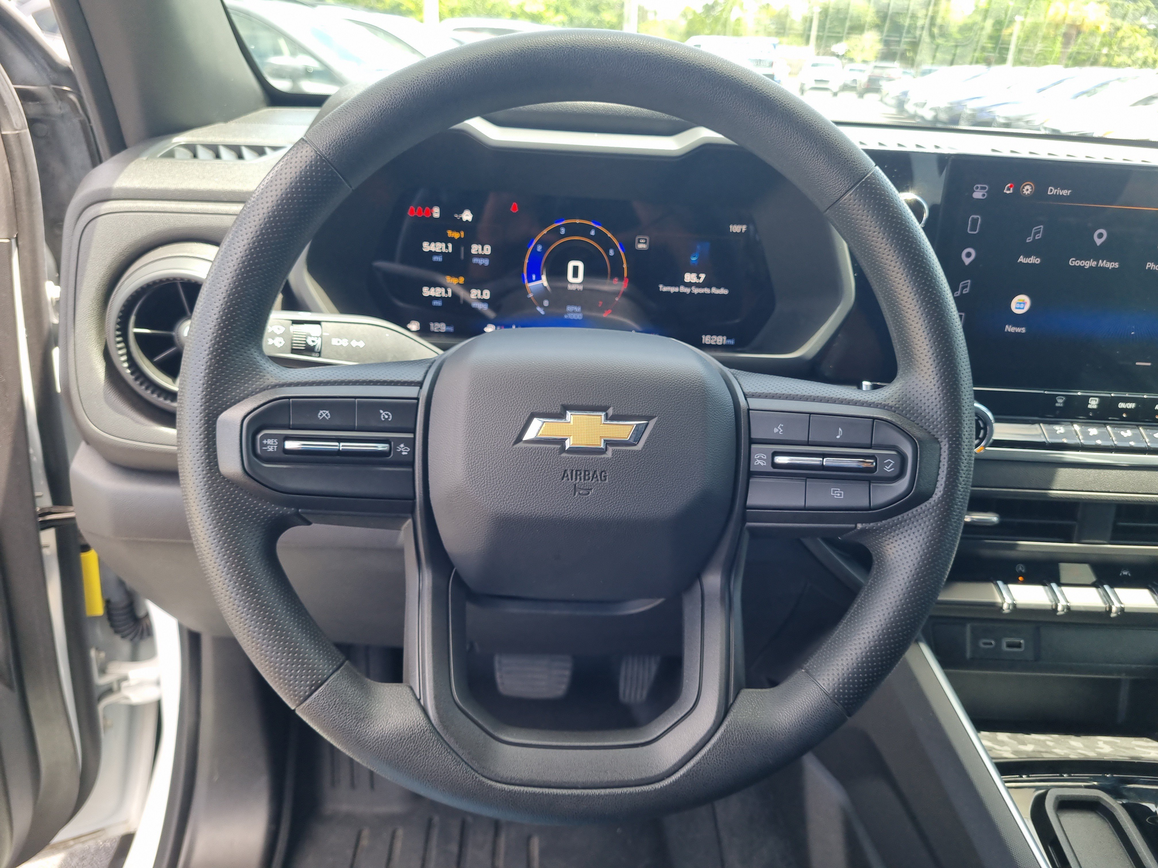 Used 2024 Chevrolet Colorado W/T w/ WT Convenience Package II RWD image 24