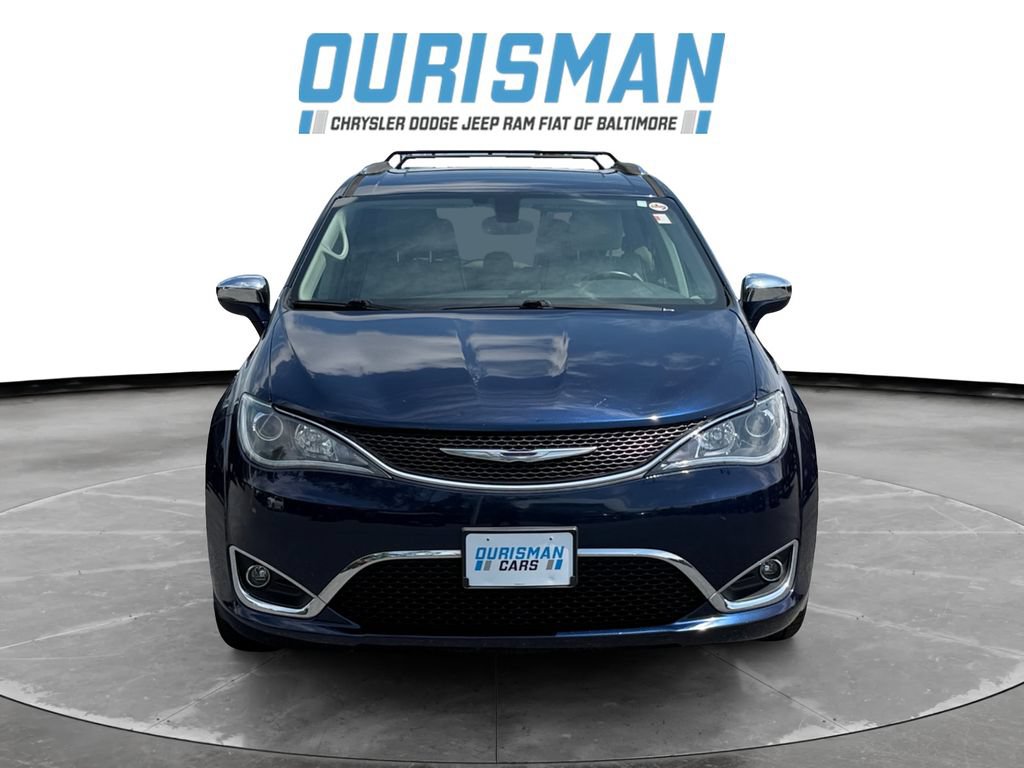 Used 2017 Chrysler Pacifica Limited FWD image 8