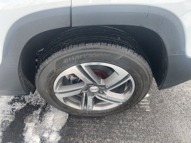 Used 2021 GMC Terrain SLT image 29