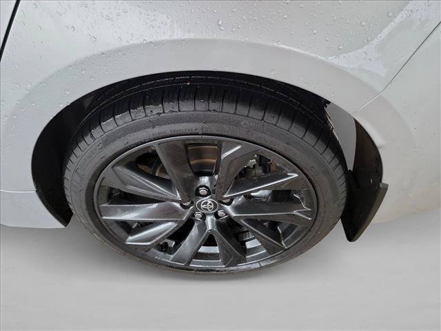 Used 2026 Toyota Corolla SE FWD image 12