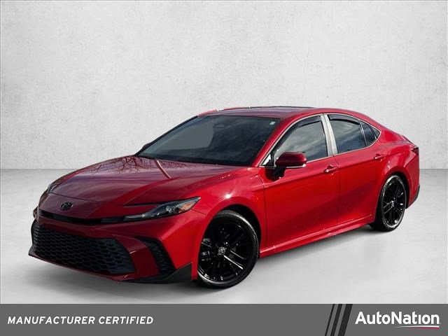 Certified 2025 Toyota Camry SE image 1