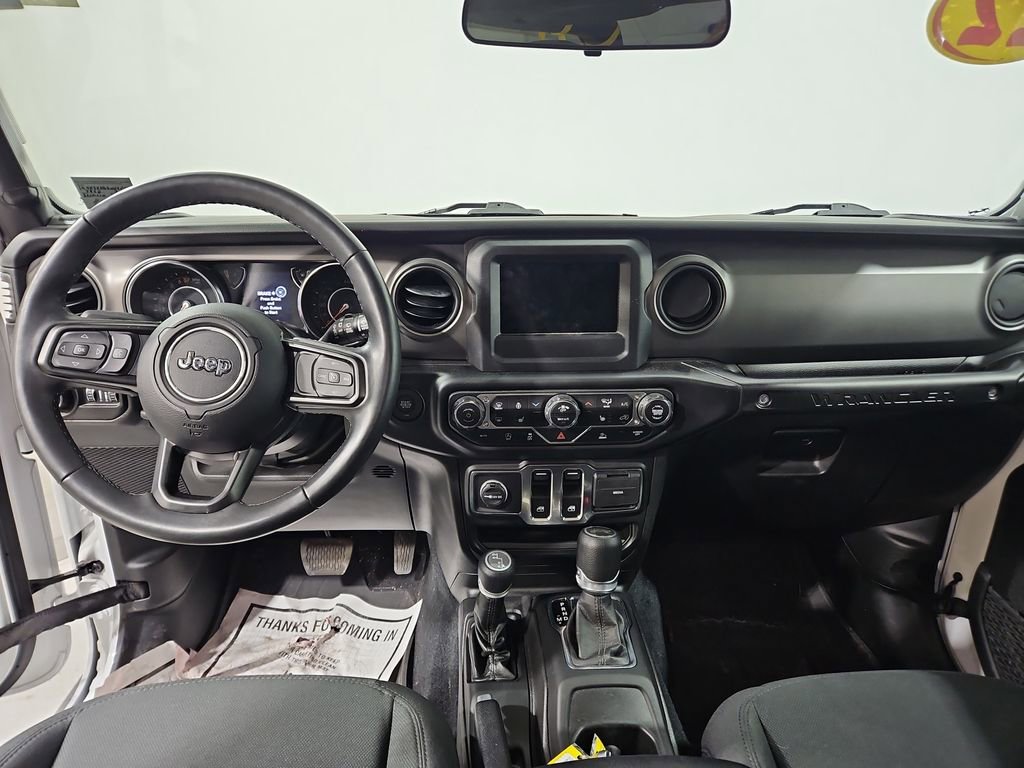 Used 2022 Jeep Wrangler Sport S image 13