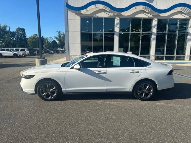 Used 2023 Honda Accord EX image 5