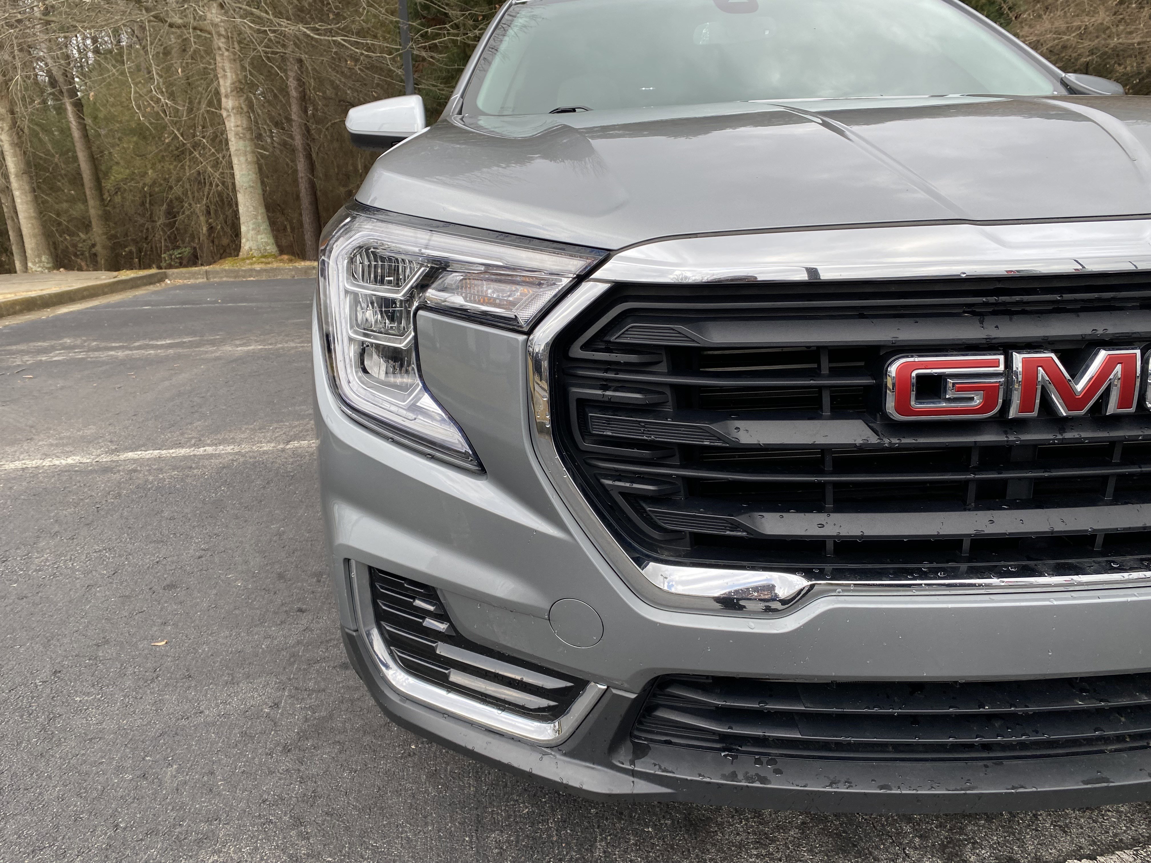 Used 2024 GMC Terrain SLE image 14