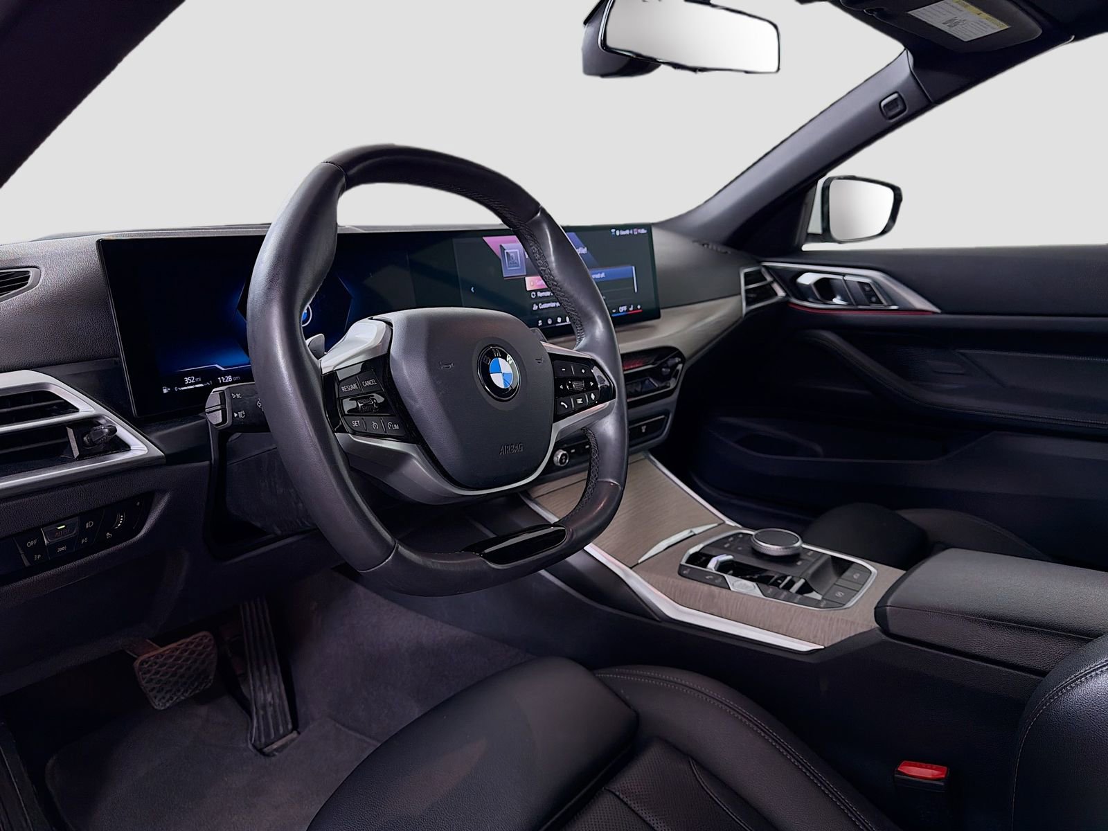 Used 2025 BMW 430i Convertible RWD image 18