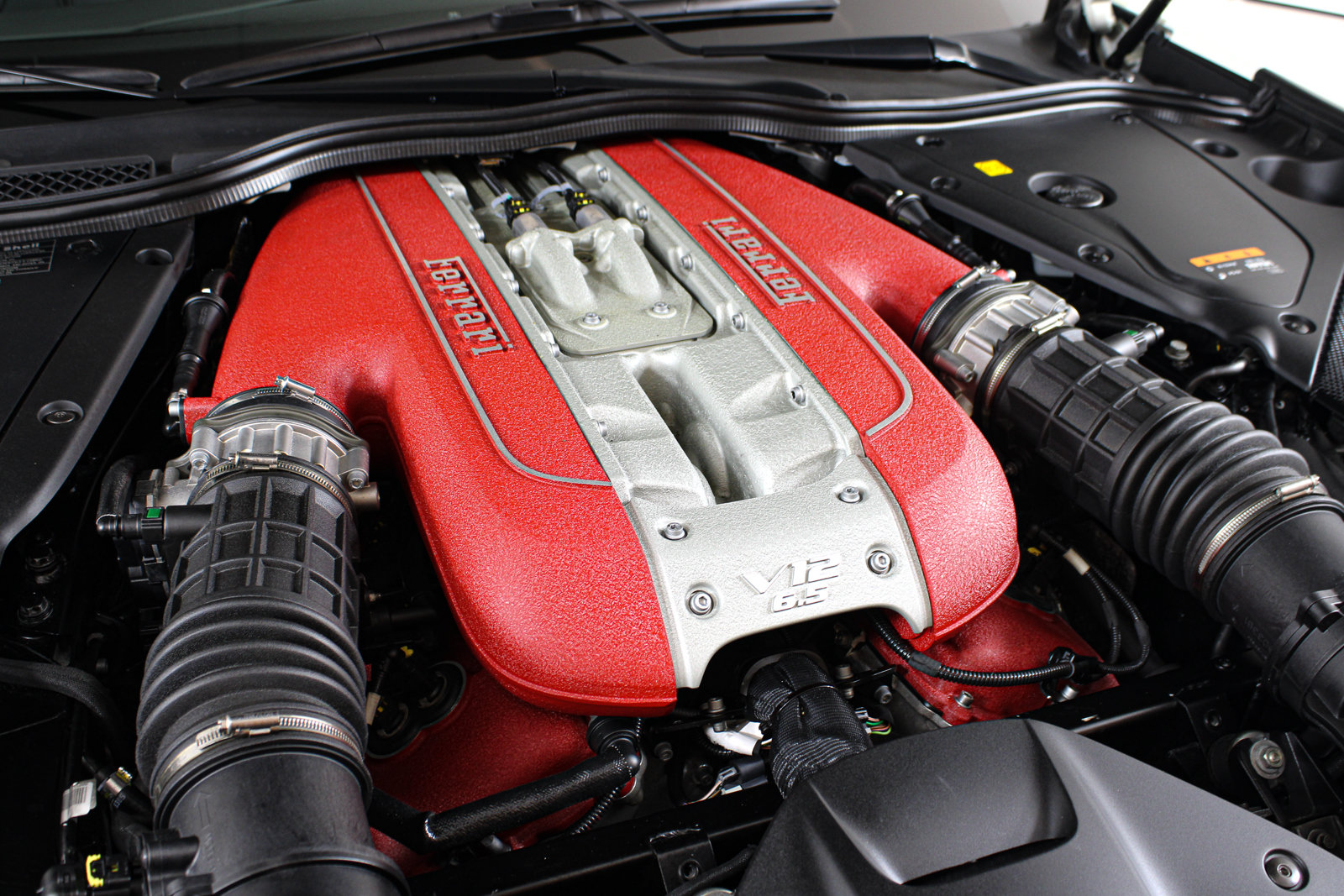 Used 2019 Ferrari 812 Superfast RWD image 56