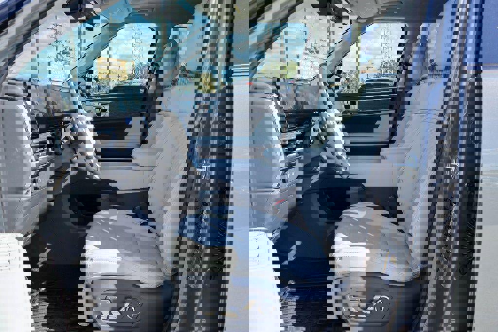 New 2026 Hyundai Santa Fe Calligraphy image 7