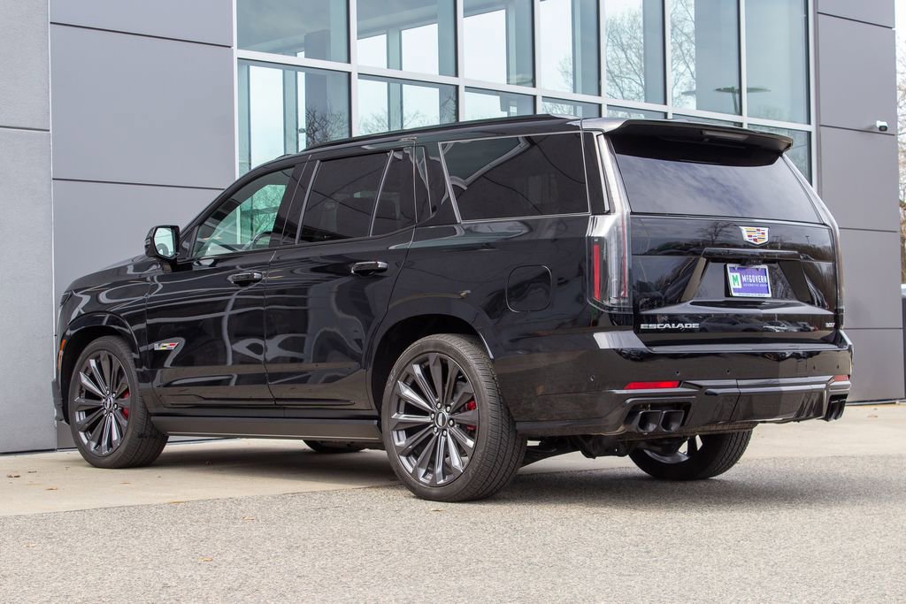 Used 2025 Cadillac Escalade V image 8