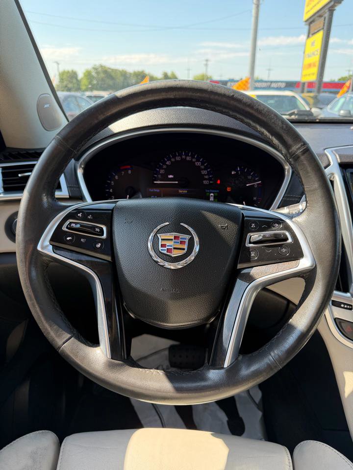 Used 2014 Cadillac SRX Luxury FWD image 12